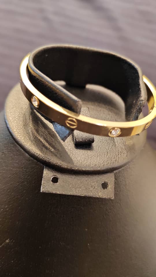 Bracelet Cartier Modèle Classique 4 Diamants IP6688