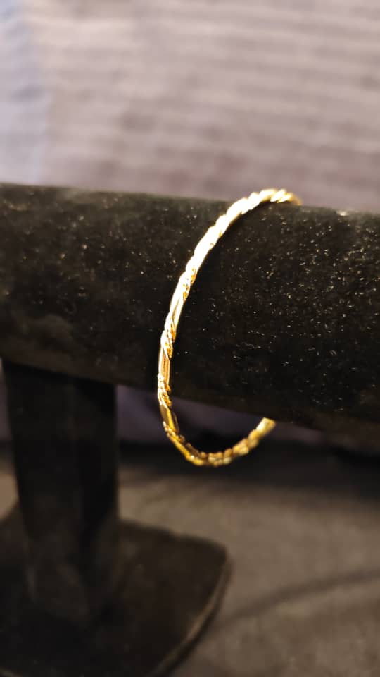 Ensemble de 6 bracelets Doré jonc Torsadés