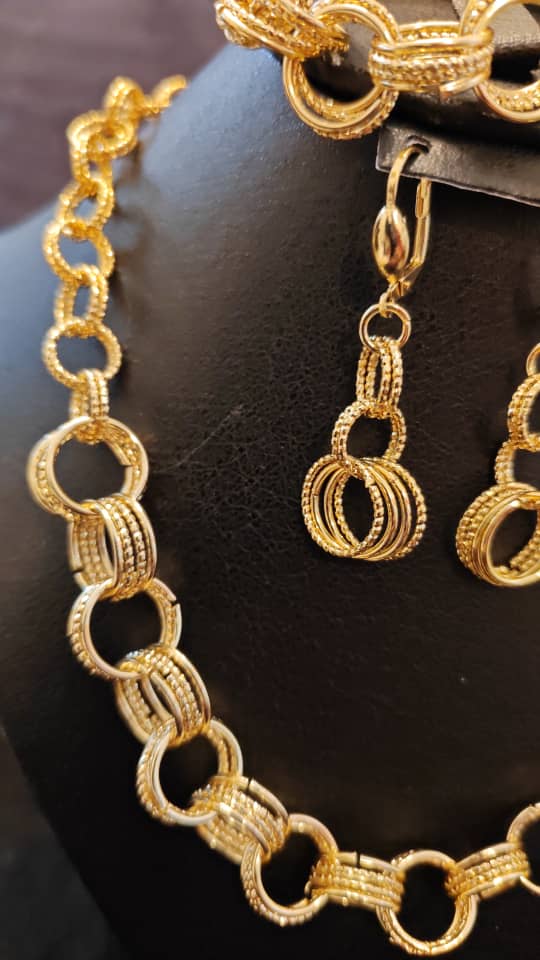 Parure Élégance Dorée 3 piece